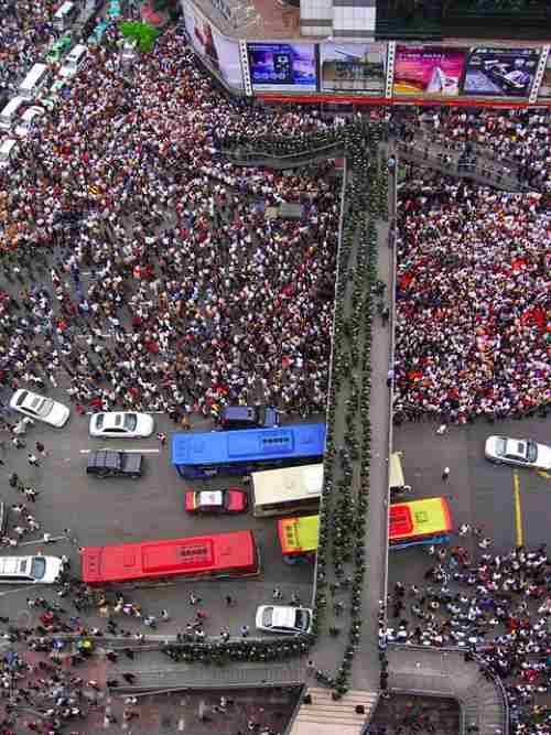 protesters in Tianhe, Guangzhou