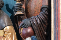 Bode-Museum — 4: Flügelretabel mit der Anbetung der Heiligen Drei Könige im Schrein, Oberbayern (München?), 1519 (detail)