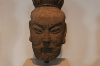 Östasiatiskamuseet — 12: The Three Pure Ones: Daode Tianzun. Sandstone, traces of pigments. China, Shanxi Province, cave temples at Haotianguan. Yuan Dynasty, c. 1295