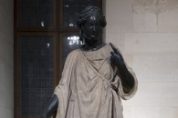 Louvre: Diane, dite La Zingarella ou Petite Bohémienne. IVe siècle avant J.-C. et fin du XVIe ou début du XVIIe siècle. Italie. — 1