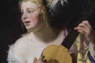 Musée du Louvre — 64: Gerrit van Honthorst: Femme jouant de la guitare. Utrecht, 1590 - Utrecht, 1656. vers 1624