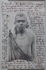 Deutsches Historisches Museum: Deutscher Kolonialismus — 22: Feldpostkarten von Angehörigen der »Schutztruppe«, von Robert Steinfeldt, Fritz Sommerkorn, und Jakob Waßmer aus Deutsch-Südwestafrika (heute Namibia) verschickt nach Deutschland zwischen November 1904 und Mai 1907