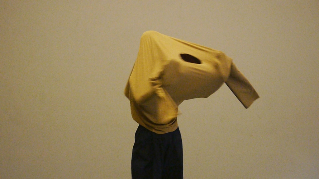 Isabelle Schad — Turning Solo